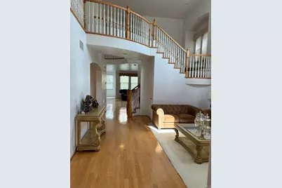2721 Magnolia Point Ct, Chula Vista, CA 91914 - Photo 2