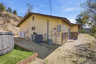 13676 Willow Rd, Lakeside, CA 92040 - Photo 34