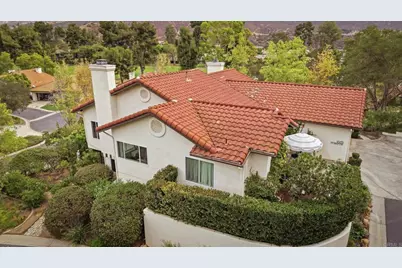 1883 Fox Bridge Court, Fallbrook, CA 92028 - Photo 6