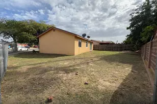 242 Old Oak Dr, San Diego, CA 92114 - Photo 32