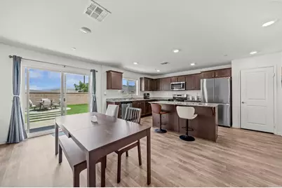 1879 Saddle Ranch Trail, San Jacinto, CA 92582 - Photo 6