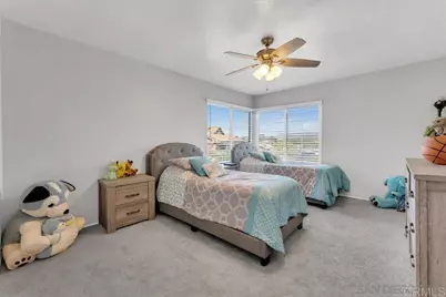 8406 Alado Place, El Cajon, CA 92021 - Photo 10