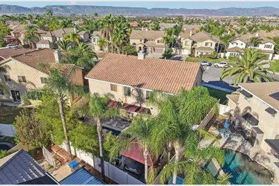39921 Banyan Street, Murrieta, CA 92563 - Photo 48