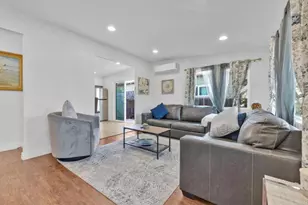 4825 W Point Loma Bvd, San Diego, CA 92107 - Photo 8