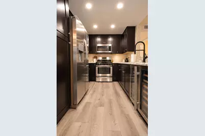 2005 Lakeridge Circle #103, Chula Vista, CA 91913 - Photo 8