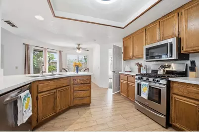 4591 Coronado Drive, Oceanside, CA 92057 - Photo 10