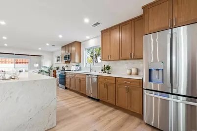 2716 Nansen Avenue, San Diego, CA 92122 - Photo 10