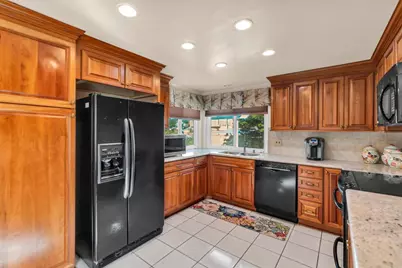 2176 N Albright Avenue, Upland, CA 91784 - Photo 10