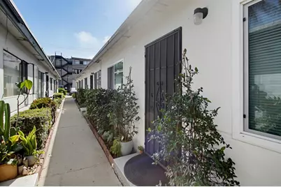 221 D Avenue Avenue, Coronado, CA 92118 - Photo 8