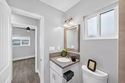 264 S 39th Street, San Diego, CA 92113 - Photo 20