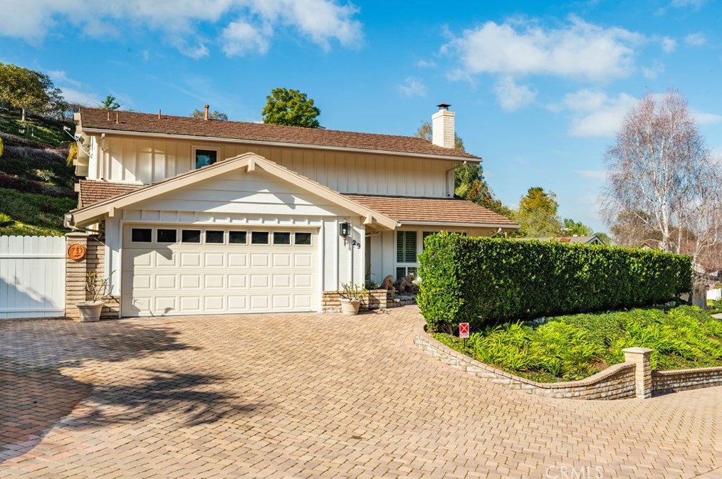 29 Aurora Dr, Palos Verdes Estates, CA 90274-4234