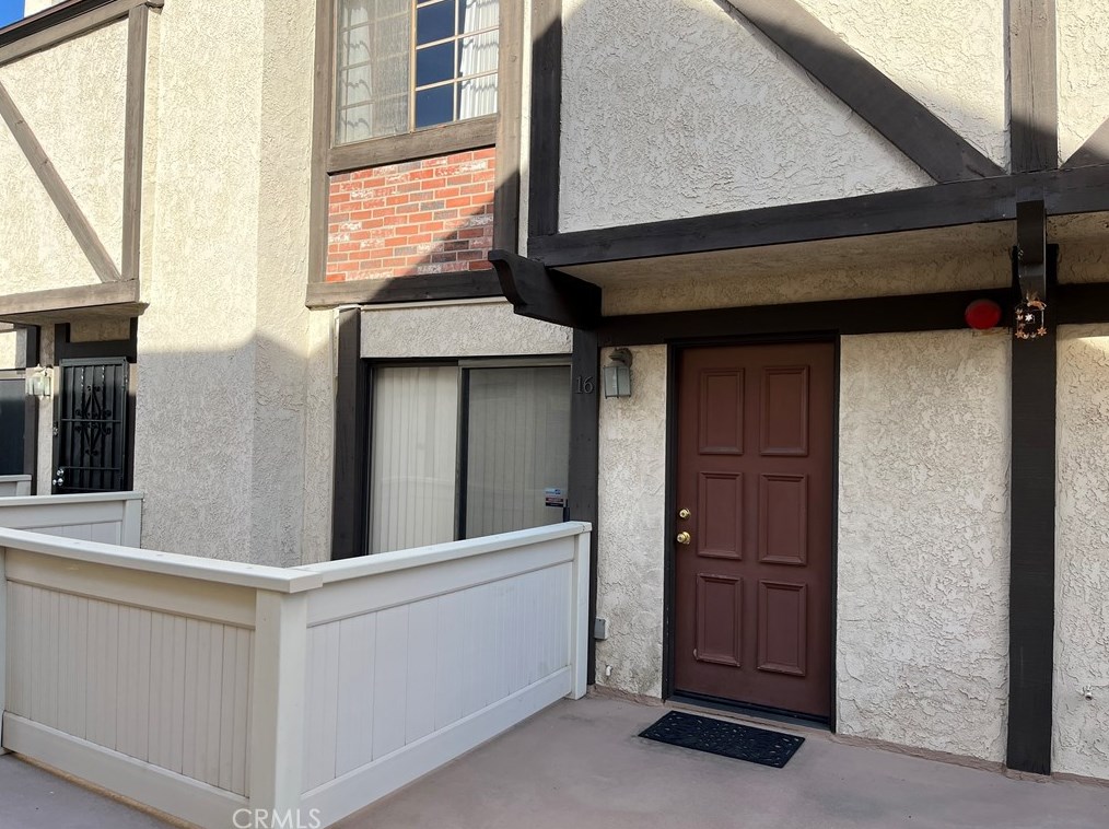 1419 W 179th St #16, Gardena, CA 90248