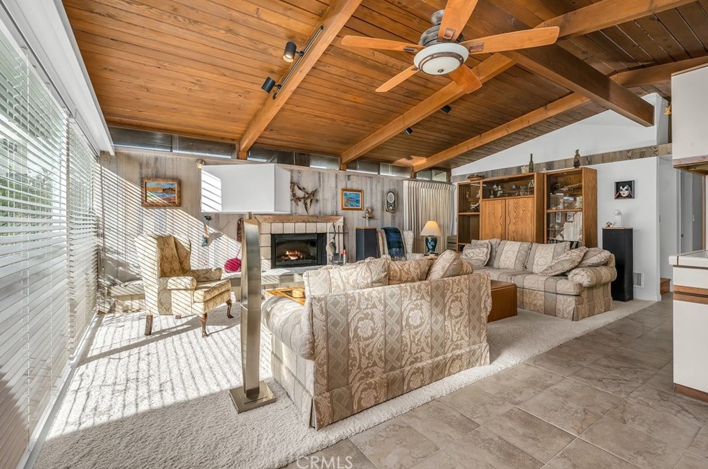 515 25th St, Hermosa Beach, CA 90254-2624