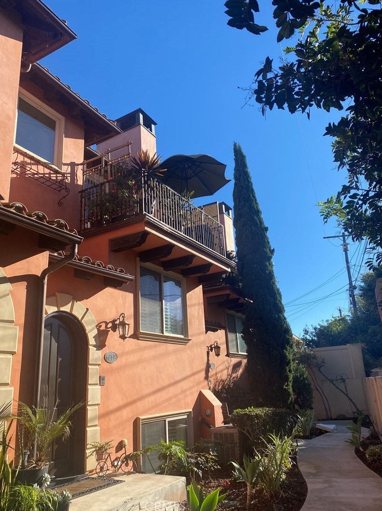 621 S South Pacific Coast Hwy #b, Redondo Beach, CA 90277