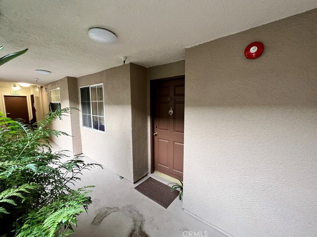 801 Pine Ave #104, Long Beach, CA 90813