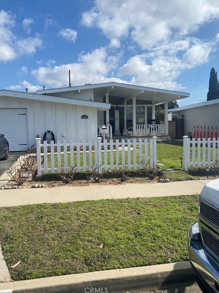 24108 Stanhurst Ave, Lomita, CA 90717
