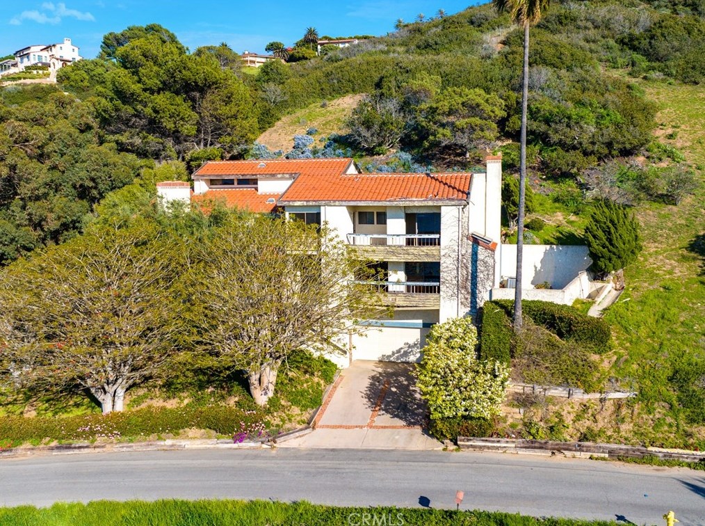 1000 Palos Verdes Dr, Palos Verdes Estates, CA 90274