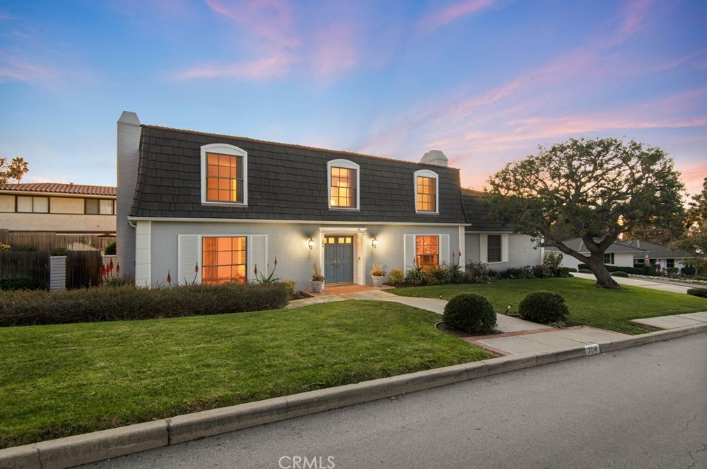 704 Apsley Rd, Palos Verdes Estates, CA 90274