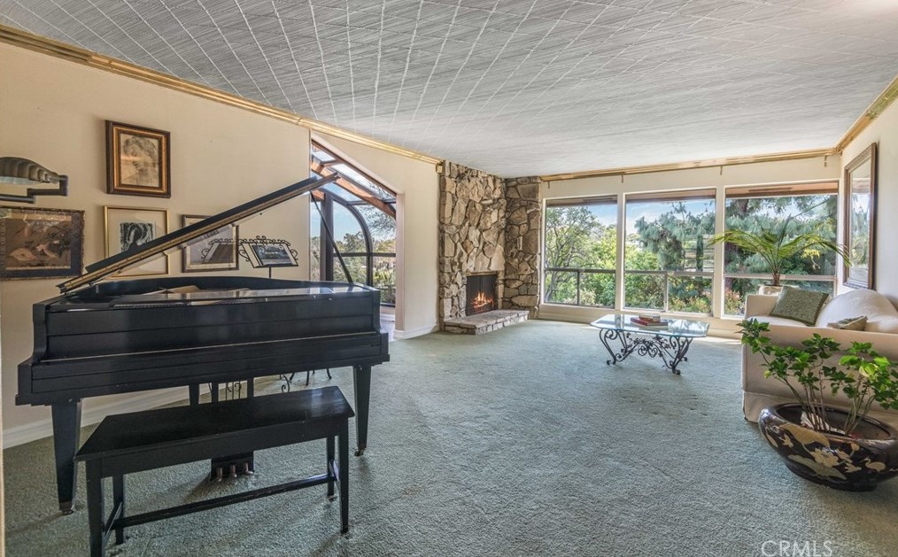 3743 Palos Verdes Dr N, Palos Verdes Estates, CA 90274