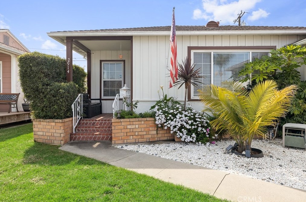 2914 Sandwood St, Lakewood, CA 90712