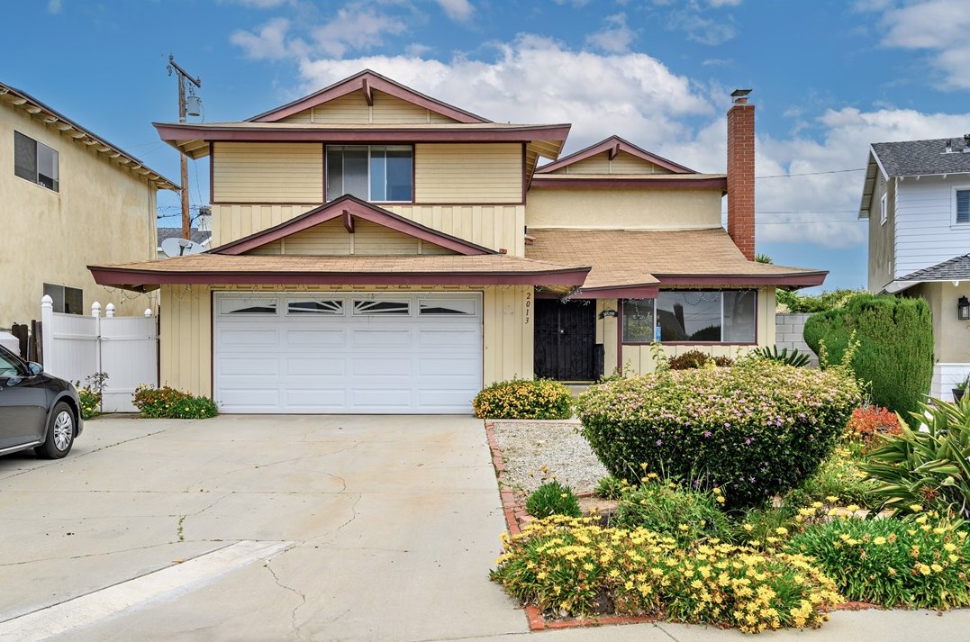 2013 W 245th St, Lomita, CA 90717