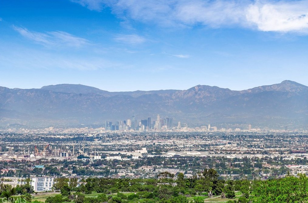 27015 Sunnyridge Rd, Palos Verdes Estates, CA 90274