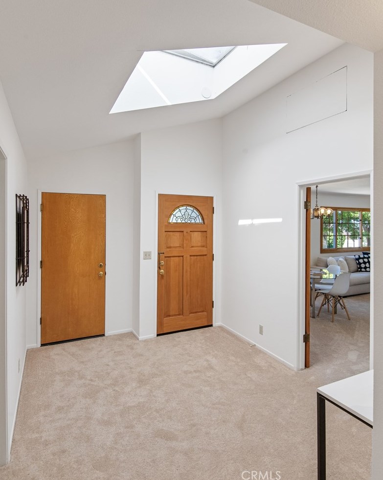27040 Springcreek Rd, Palos Verdes Estates, CA 90275
