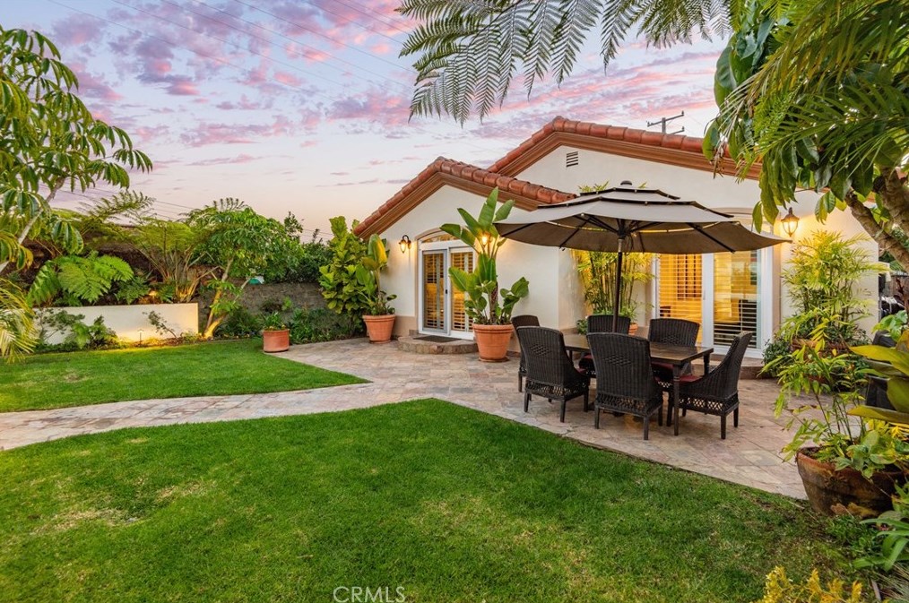 602 Maria Ave, Redondo Beach, CA 90277-3017