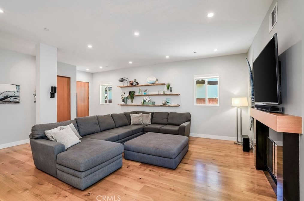 2108 Gates Ave #a, Redondo Beach, CA 90278