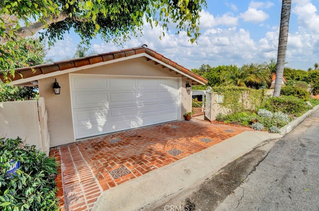 1621 Via Lazo, Palos Verdes Estates, CA 90274-1247