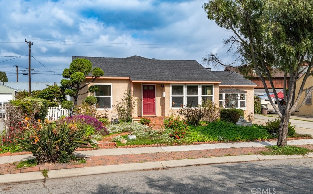 23026 Huber Ave, Torrance, CA 90501-5627
