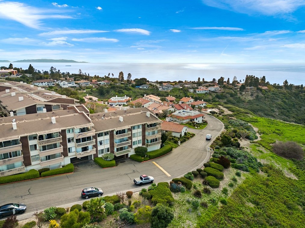 6542 Ocean Crest Dr #d102, Palos Verdes Estates, CA 90275