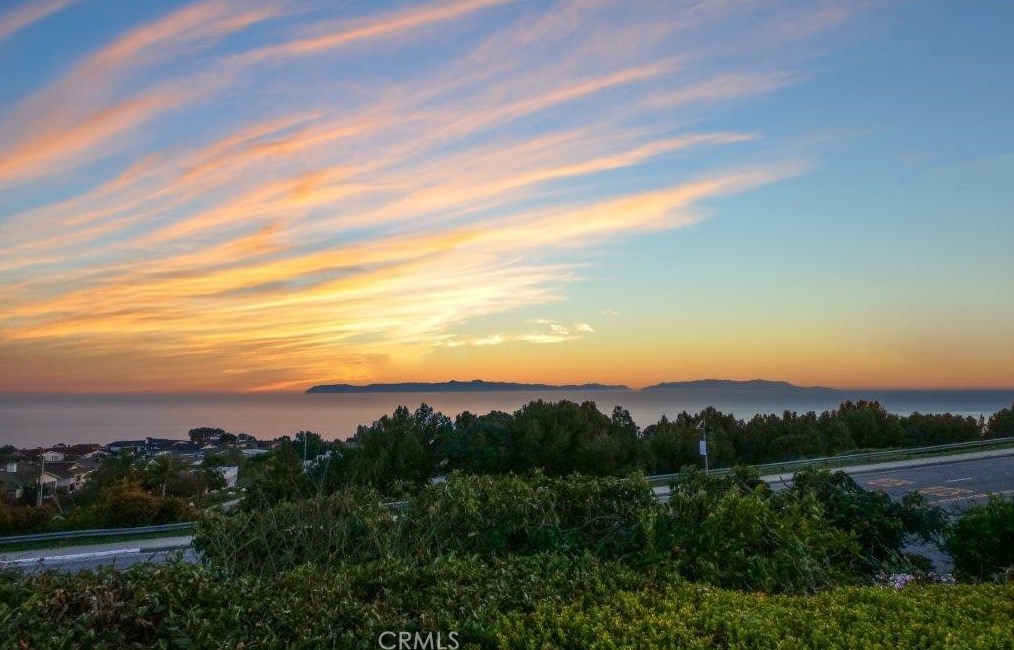 3242 Parkhurst Dr, Palos Verdes Estates, CA 90275