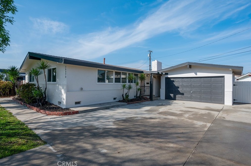 15373 San Ardo Dr, La Mirada, CA 90638-5726