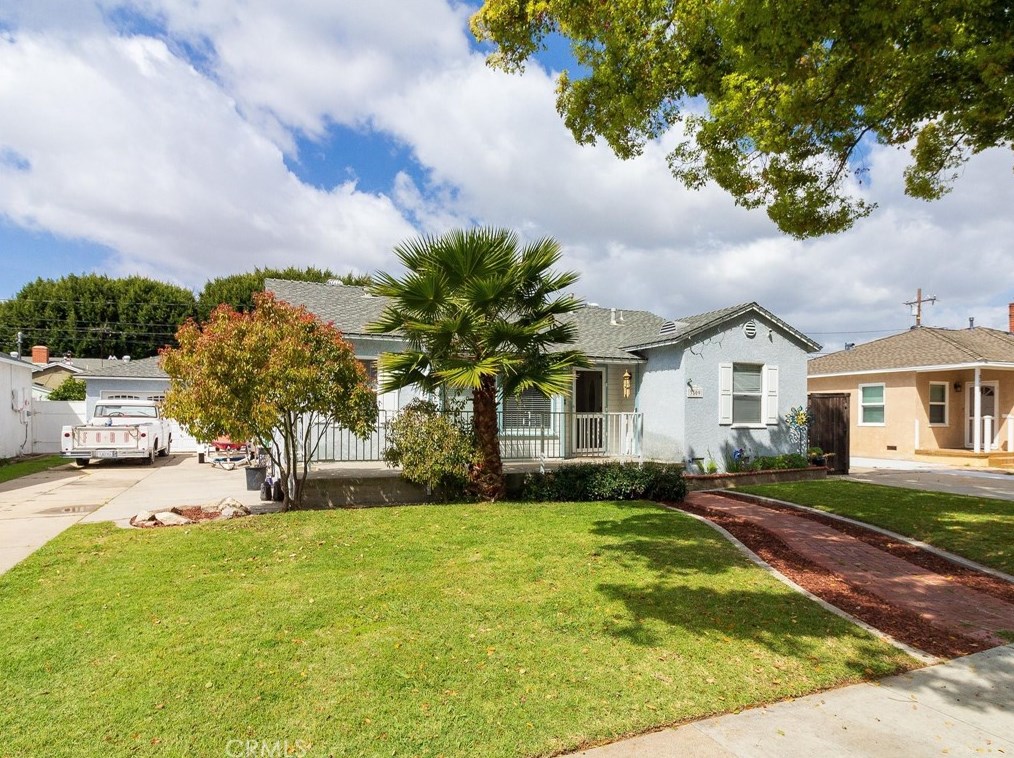 3509 Charlemagne Ave, Long Beach, CA 90808-2504