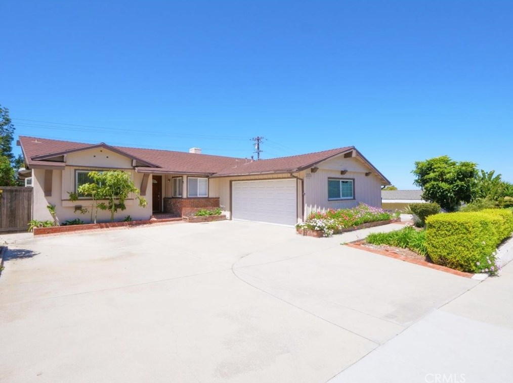 27013 Springcreek Rd, Palos Verdes Estates, CA 90275-2118