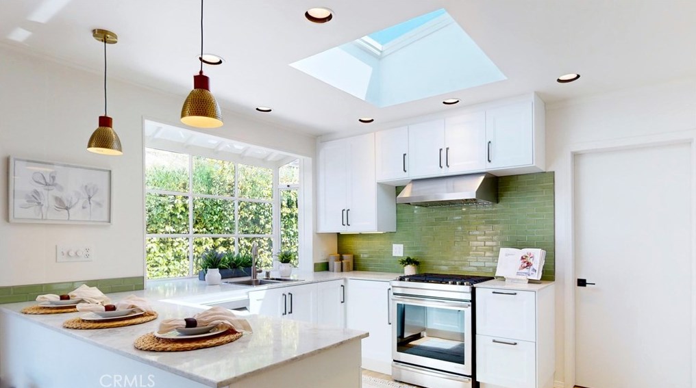 4121 Dauntless Dr, Palos Verdes Estates CA 90275-6013 exterior