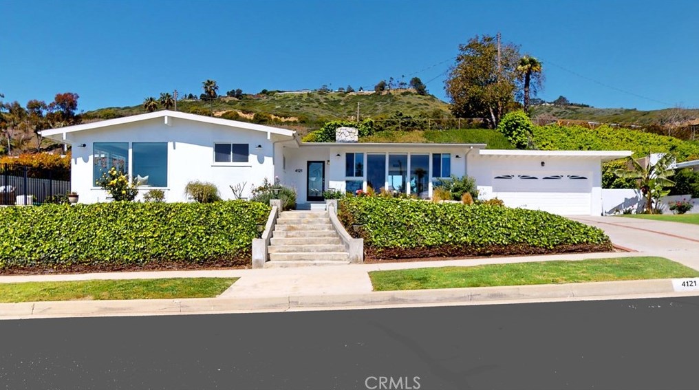 4121 Dauntless Dr, Palos Verdes Estates CA 90275-6013 exterior