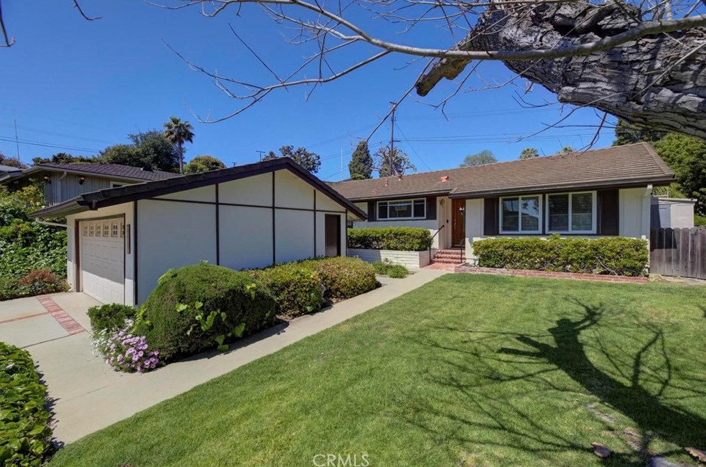 27137 Pembina Rd, Palos Verdes Estates, CA 90275
