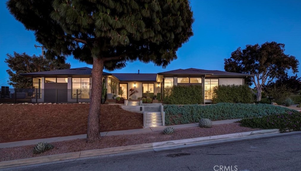 5541 Diversey Dr, Palos Verdes Estates, CA 90275-1728