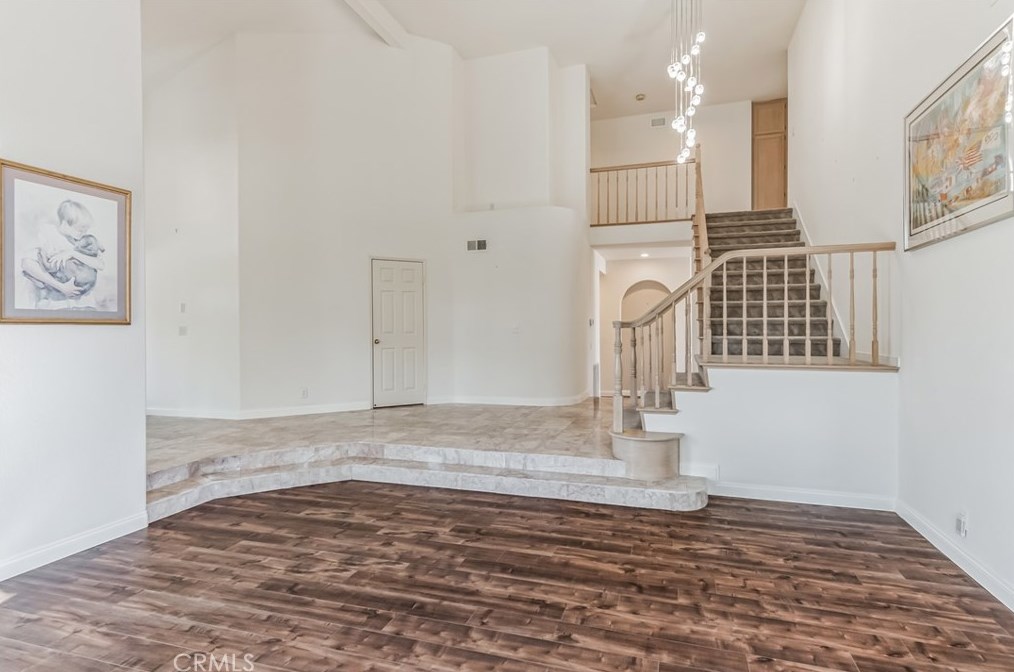 2660 Grandoaks Dr, Thousand Oaks CA 91361-5562 exterior