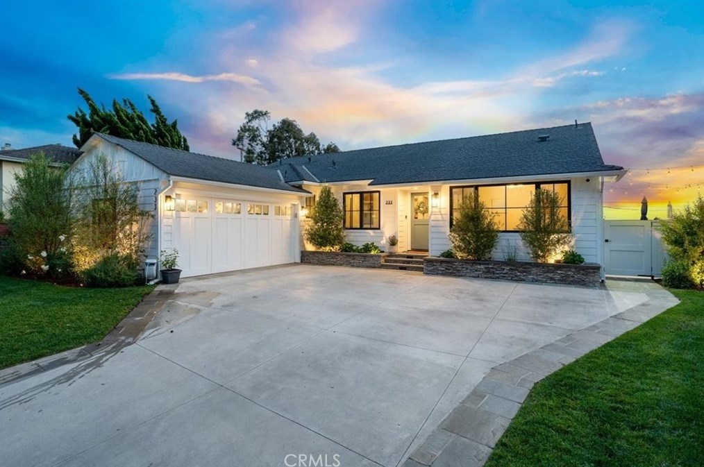 233 Via Monte Doro, Redondo Beach, CA 90277-6563