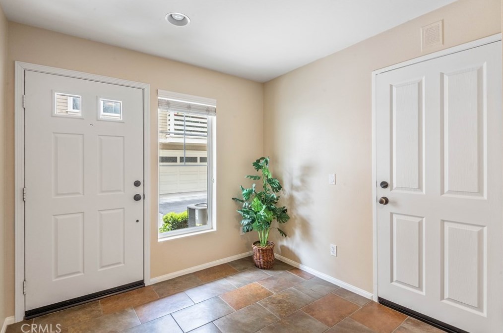 1800 Oak St, Torrance, CA 90501-3307