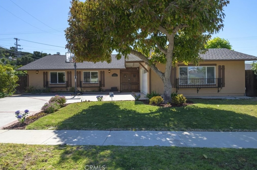26511 Dunwood Rd, Palos Verdes Estates, CA 90274