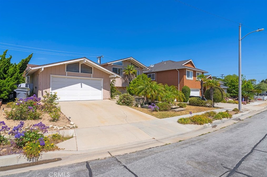 22615 Felbar Ave, Torrance, CA 90505