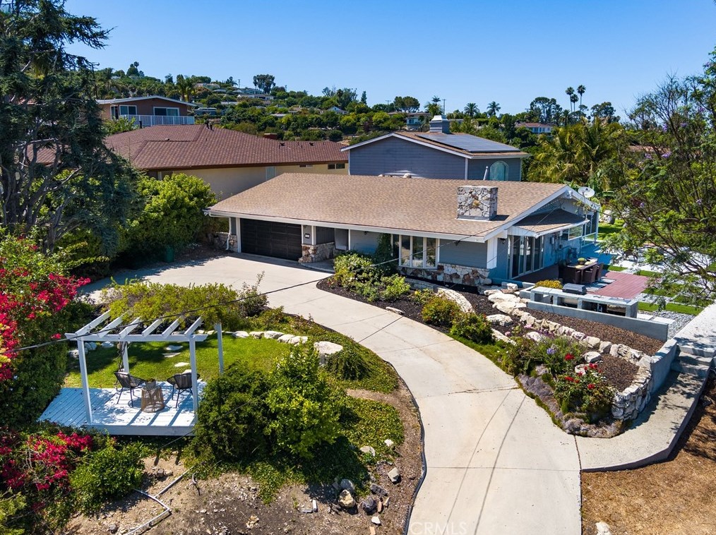 2621 Colt Rd, Palos Verdes Estates, CA 90275