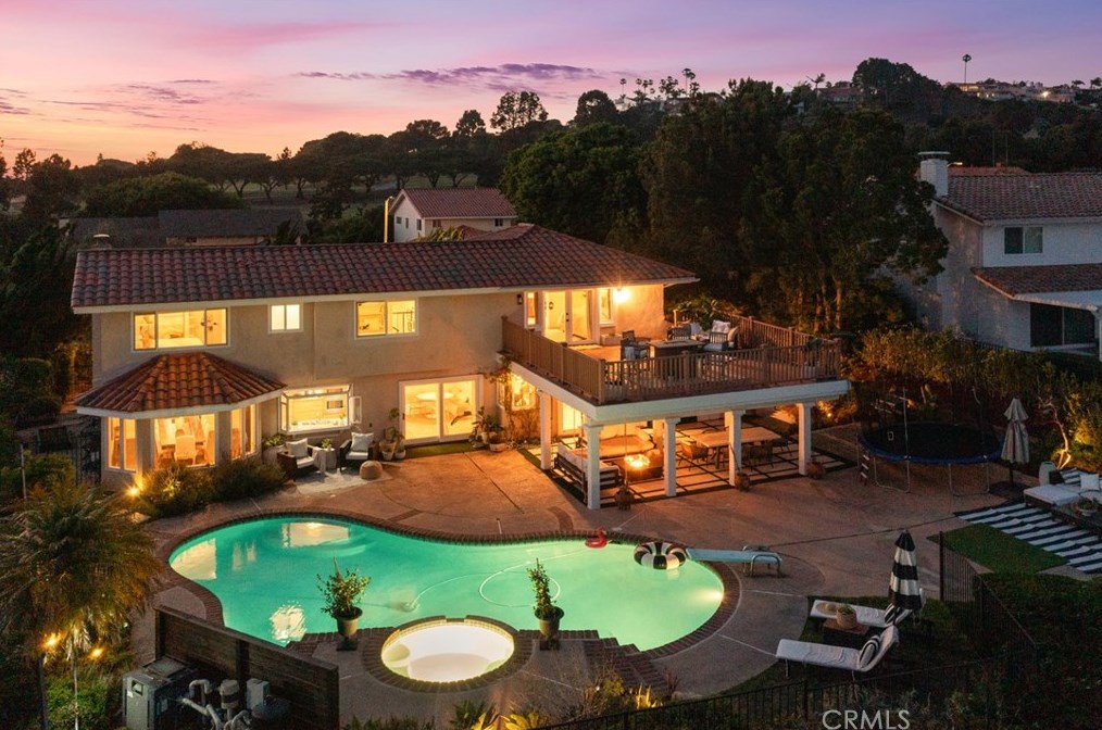 6890 Vallon Dr, Palos Verdes Estates, CA 90275