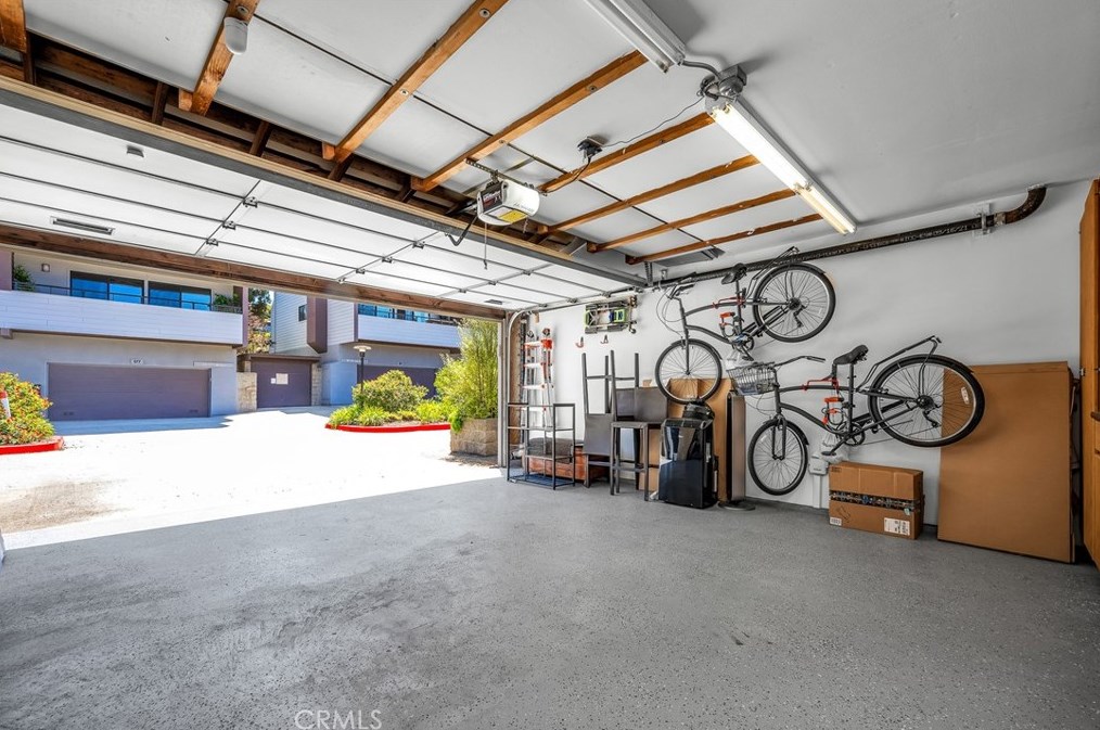 169 Calle Mayor, Redondo Beach CA  90277-6509 exterior