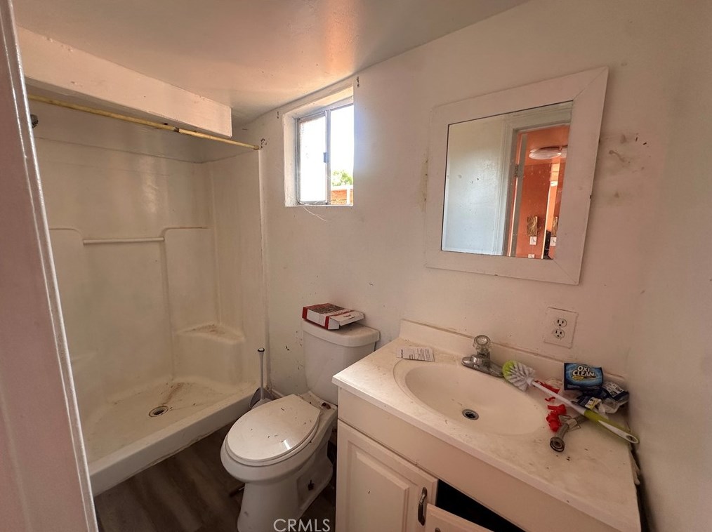 1197 Bonnie Beach Pl, Los Angeles CA  90063-1250 exterior