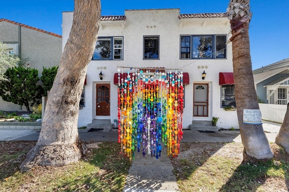 214 S Broadway, Redondo Beach, CA 90277